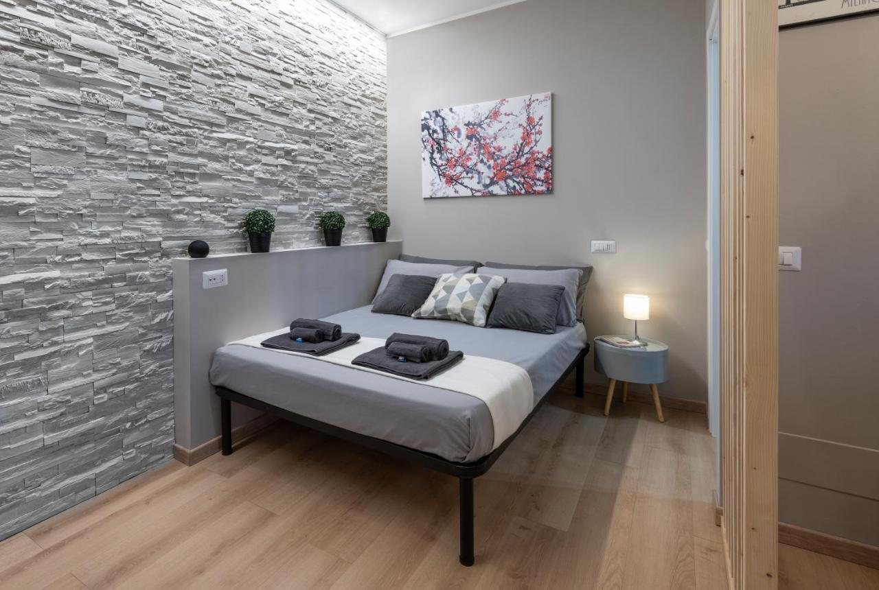 Super Modern And Design Apartment, A Due Passi Dai Navigli Milán Exteriér fotografie