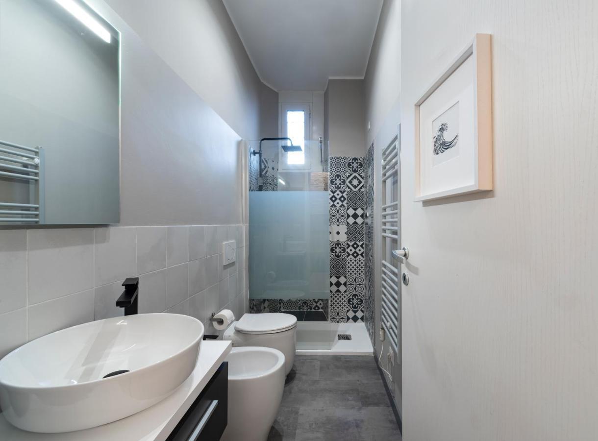 Super Modern And Design Apartment, A Due Passi Dai Navigli Milán Exteriér fotografie