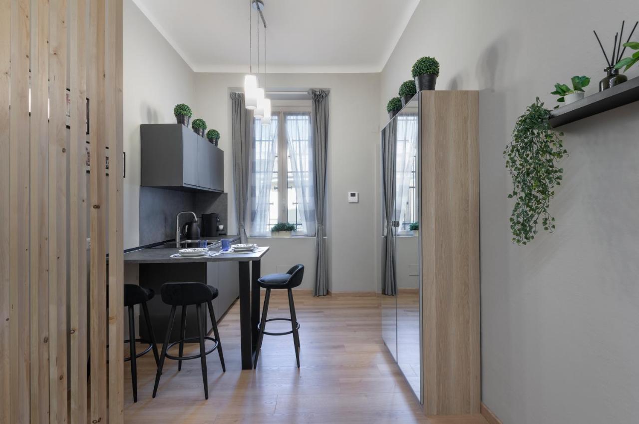 Super Modern And Design Apartment, A Due Passi Dai Navigli Milán Exteriér fotografie